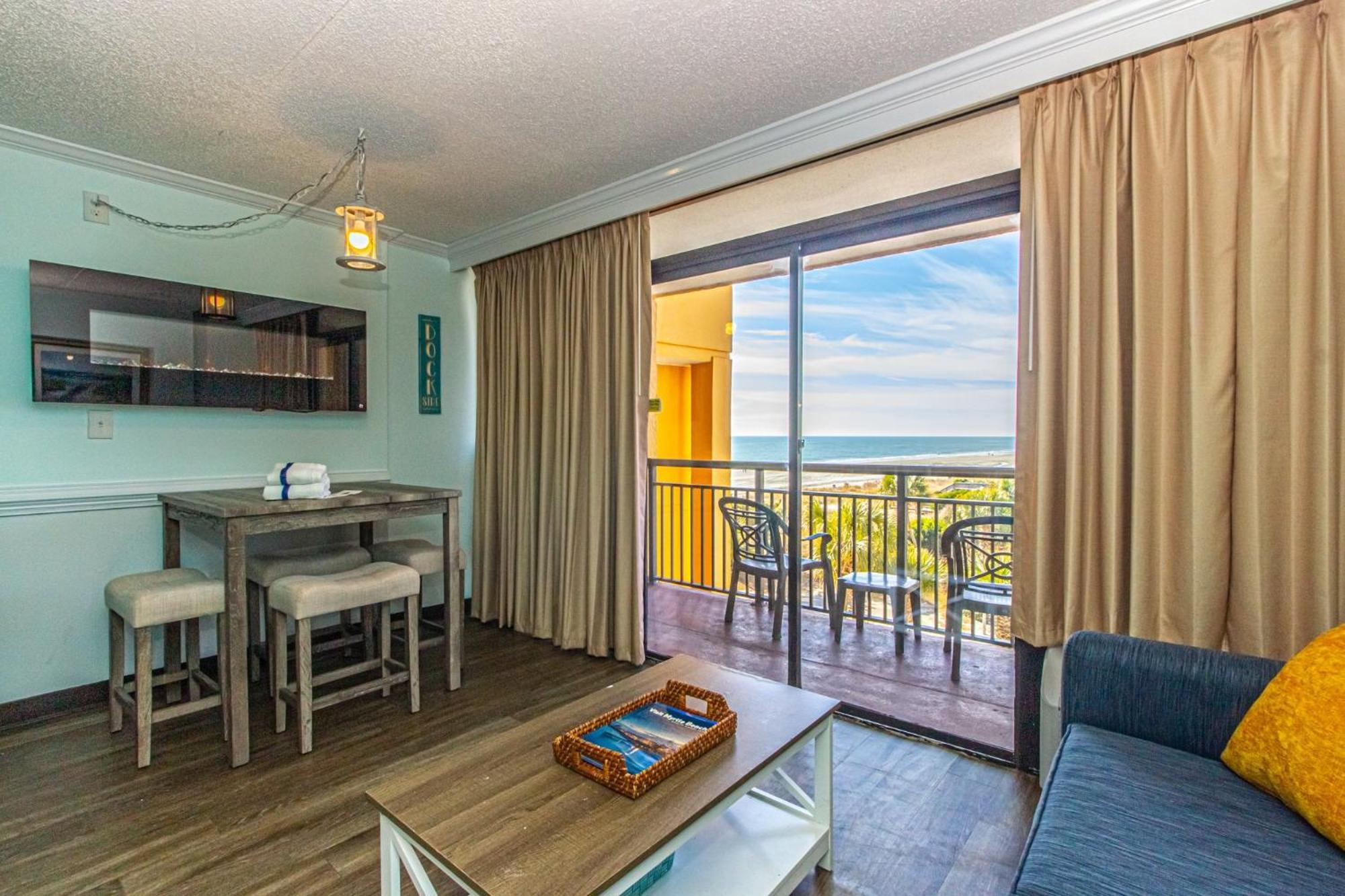 Oversized Ocean View Queen Suite With Beautiful Fireplace And Accents - Sleeps 4 Guests! Myrtle Beach Camera foto