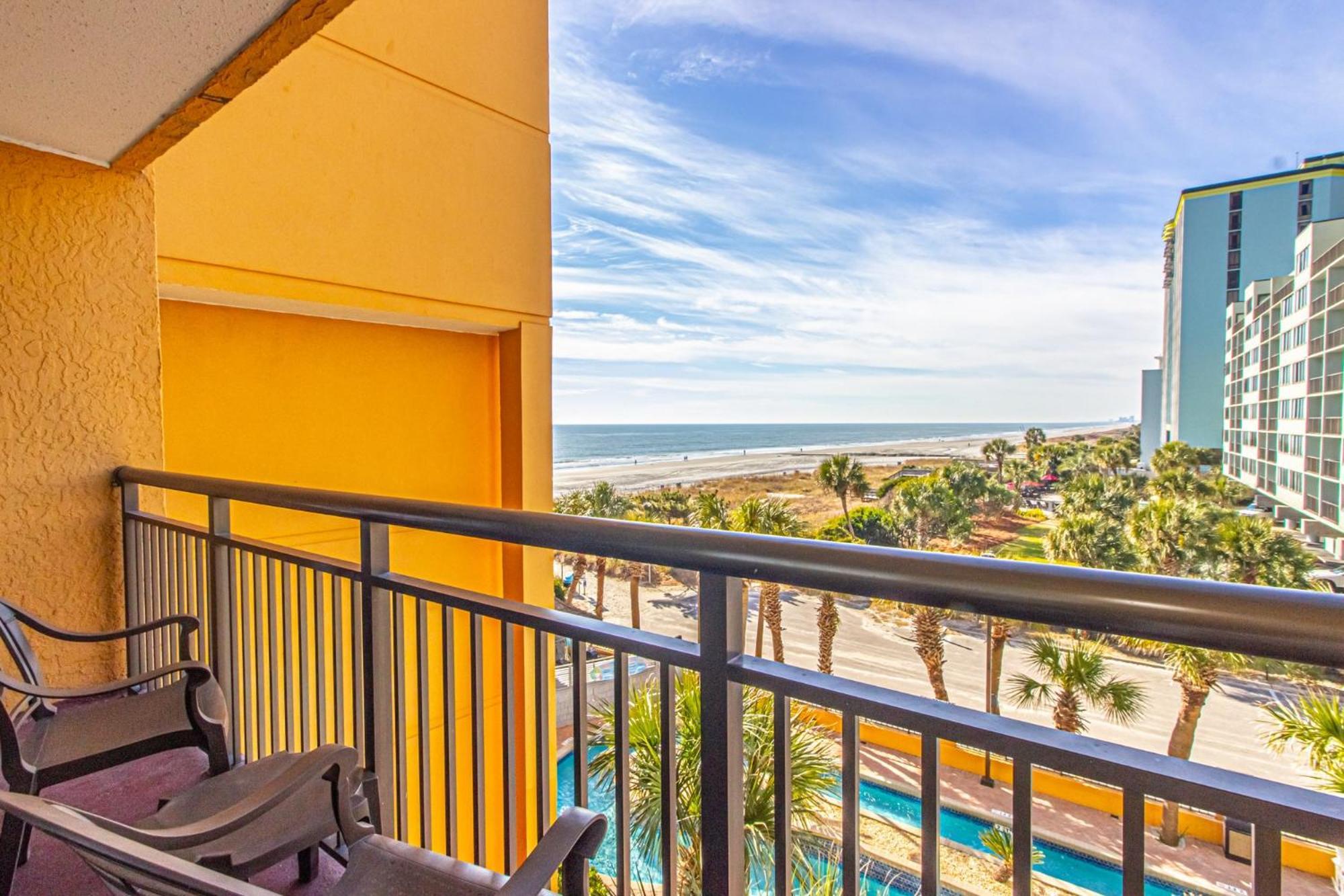 Oversized Ocean View Queen Suite With Beautiful Fireplace And Accents - Sleeps 4 Guests! Myrtle Beach Camera foto